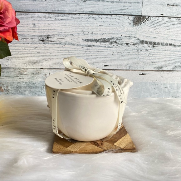 Rae Dunn Nesting Measuring Cups Set - Picture 3 of 5